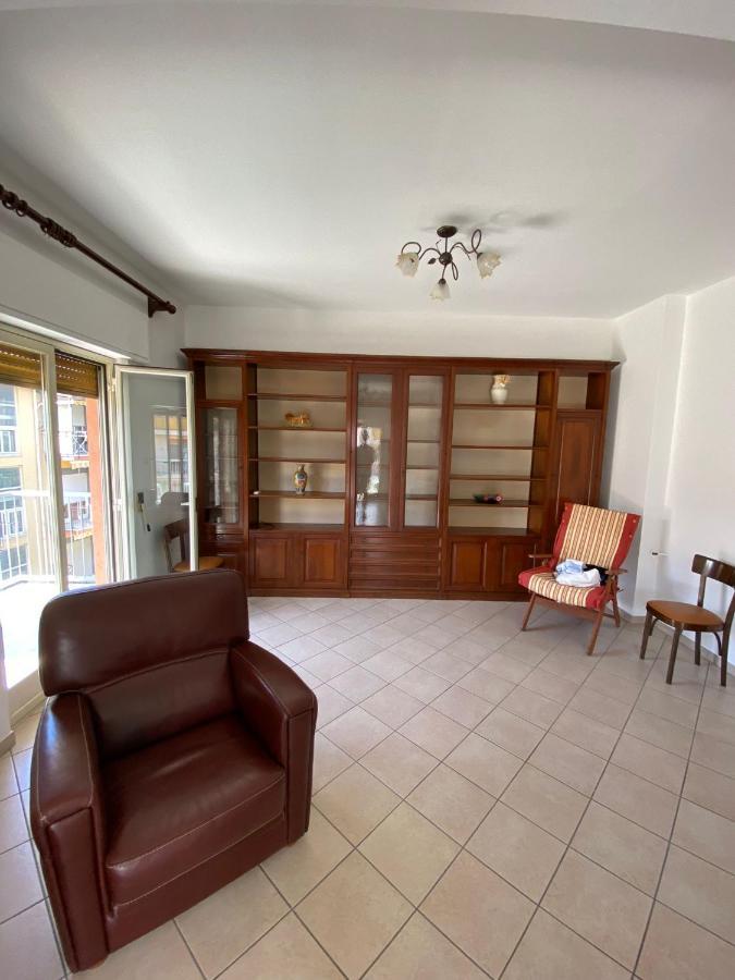 Casa Davi Apartment เชฟาลู ภายนอก รูปภาพ