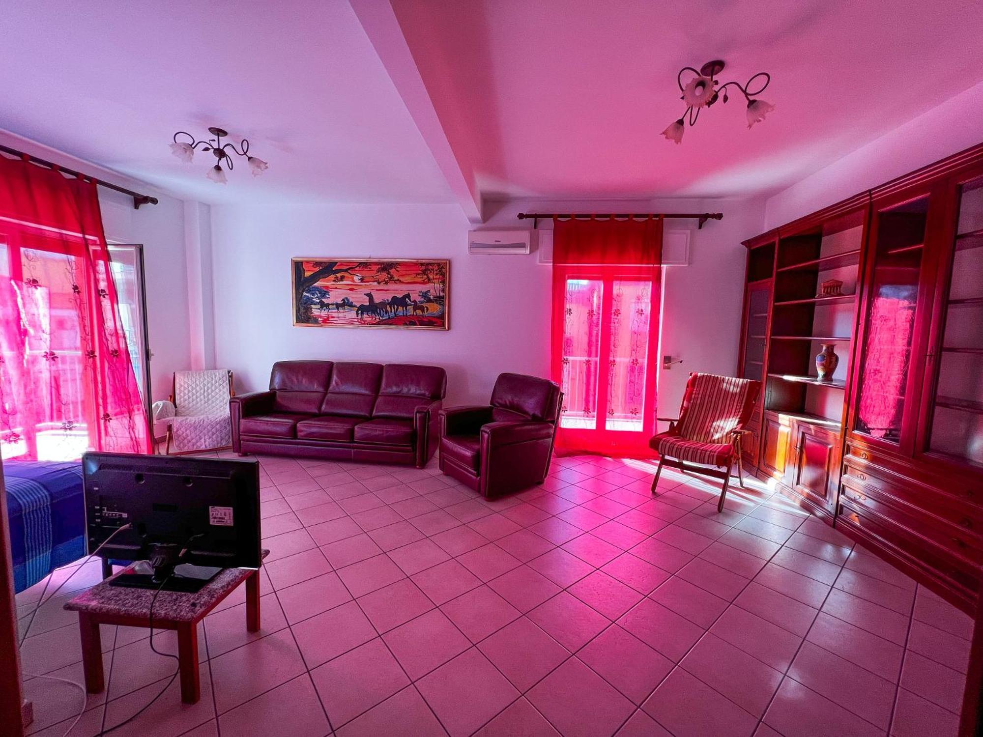 Casa Davi Apartment เชฟาลู ภายนอก รูปภาพ